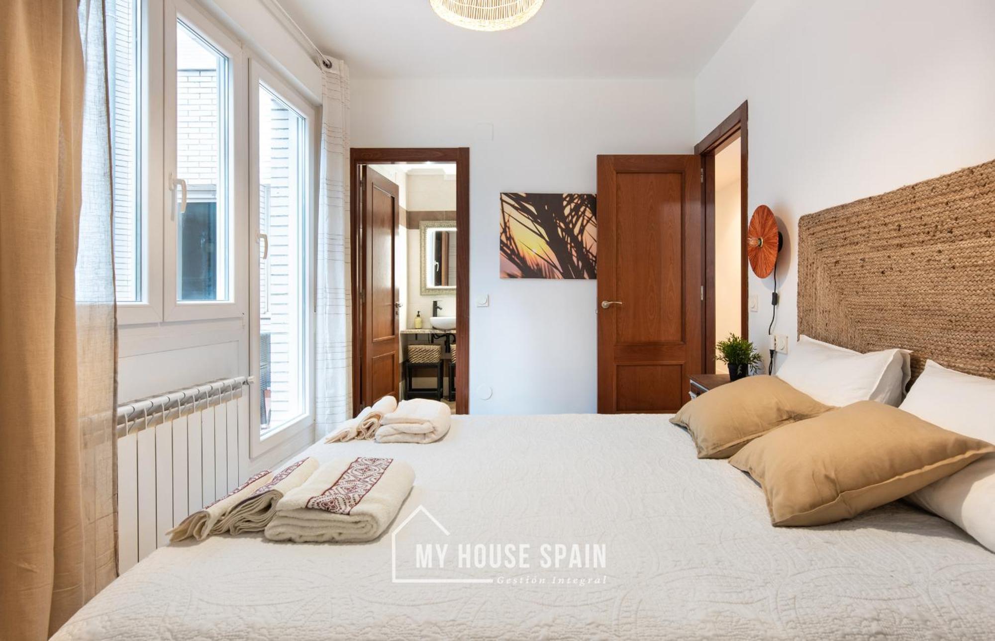 Myhousespain- Precioso Piso Playa Poniente Gijón Eksteriør billede