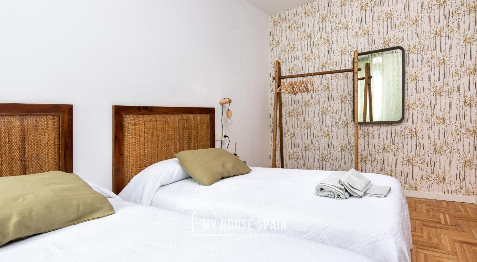 Myhousespain- Precioso Piso Playa Poniente Gijón Eksteriør billede